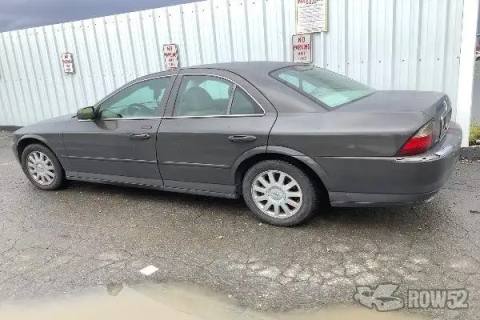 Photo of 2004 Lincoln LS