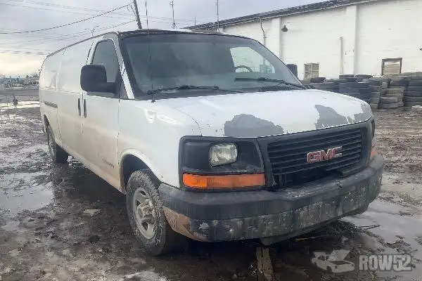 Photo of 2003 GMC Savana