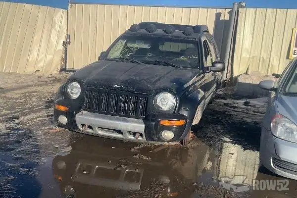 Photo of 2004 Jeep Liberty