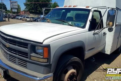 Photo of 2000 Chevrolet C3500Hd
