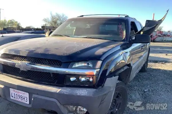 Photo of 2004 Chevrolet Avalanche