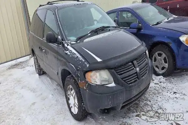 Photo of 2005 Dodge Caravan