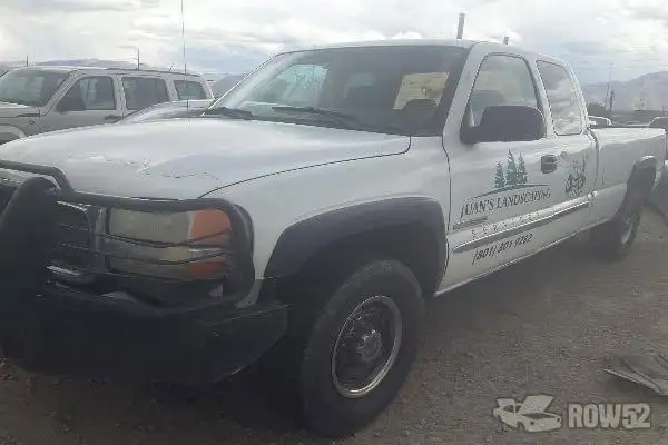 Photo of 2000 GMC Sierra 2500
