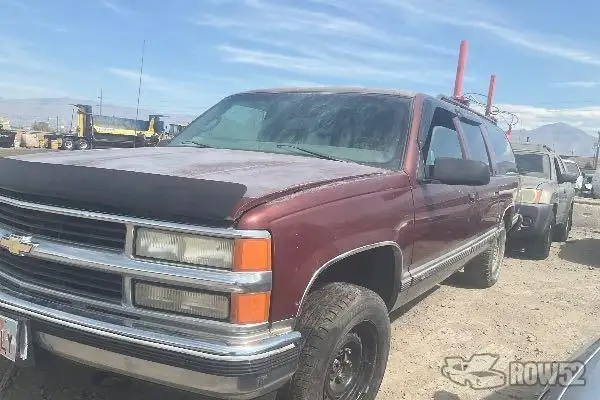 Photo of 1998 Chevrolet Suburban