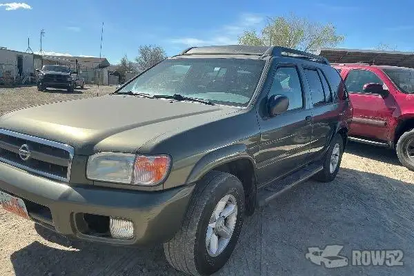 Photo of 2004 Nissan Pathfinder
