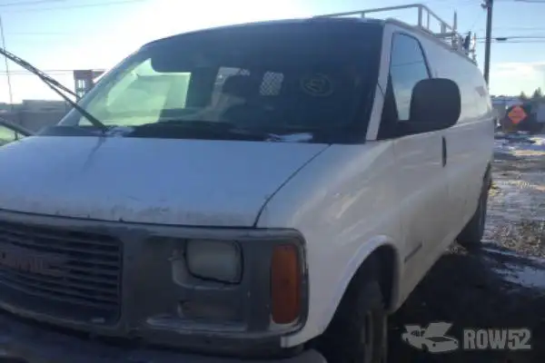 Photo of 2002 GMC Savana