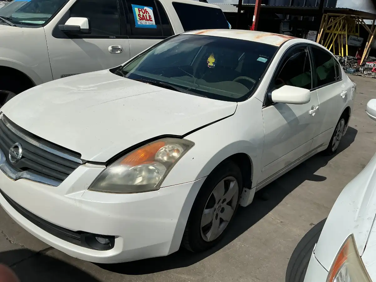 Photo of 2008 Nissan Altima