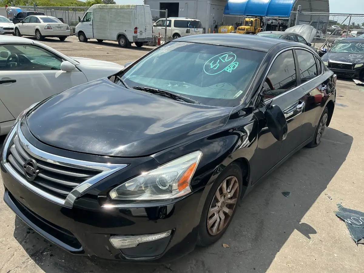 Photo of 2013 Nissan Altima
