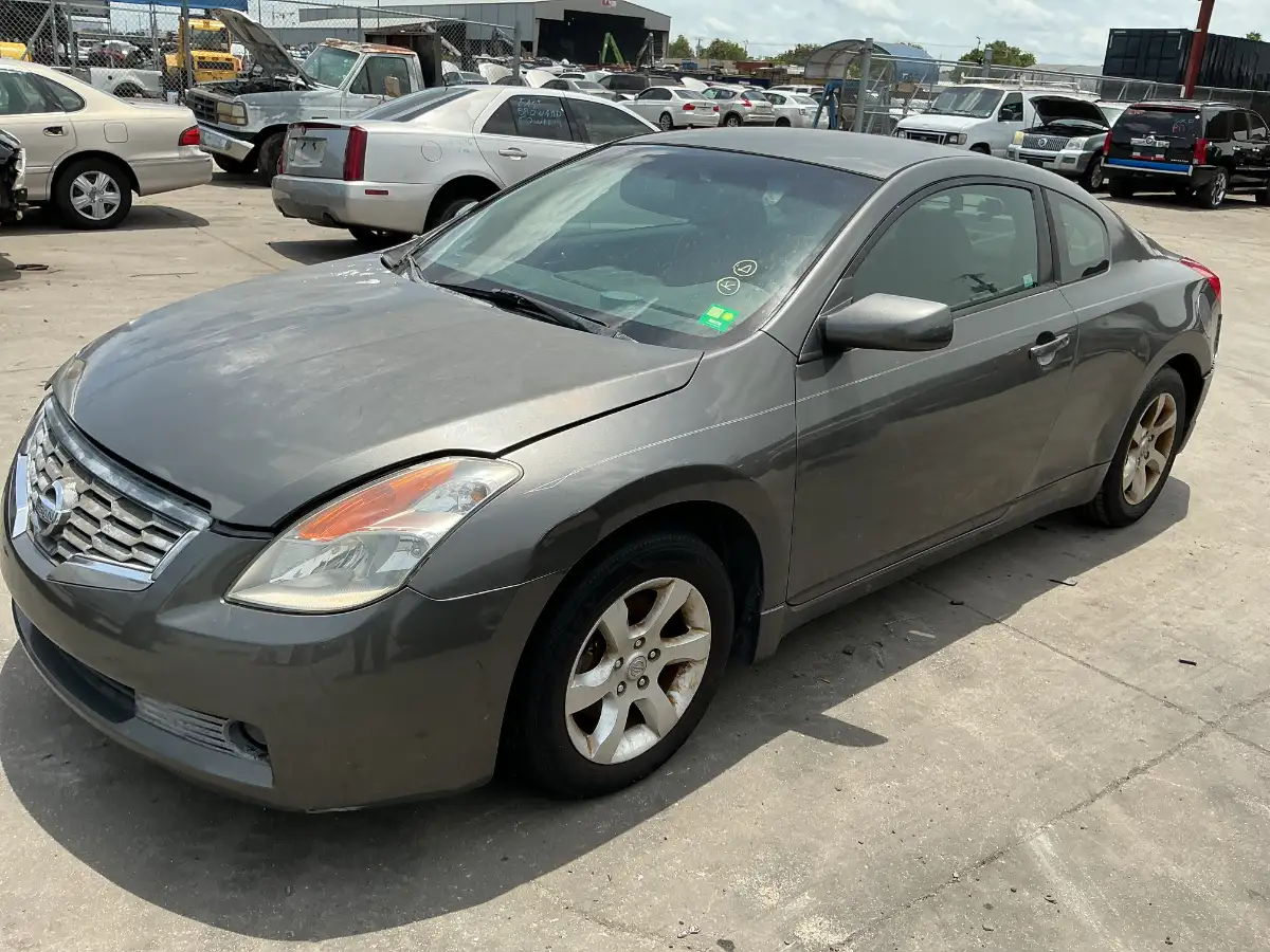 Photo of 2008 Nissan Altima