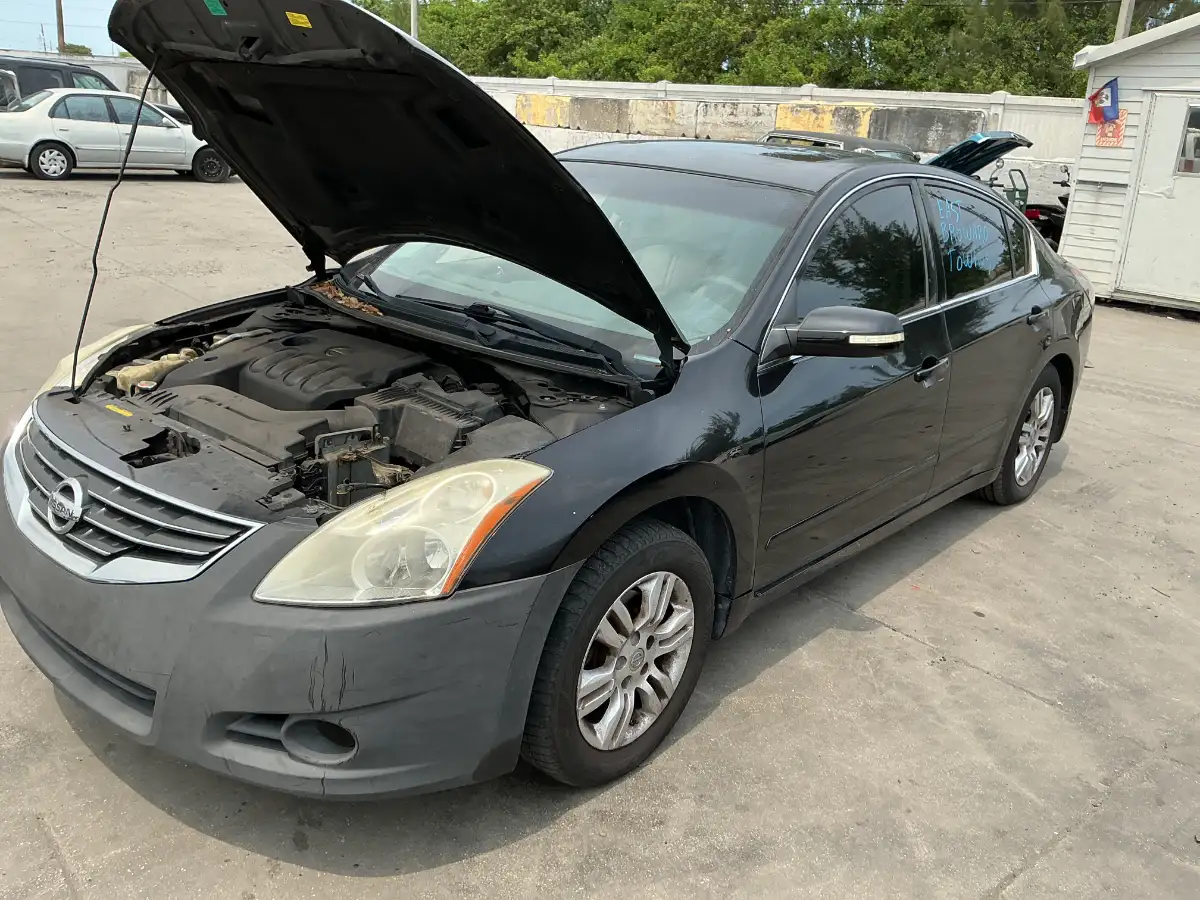 Photo of 2012 Nissan Altima
