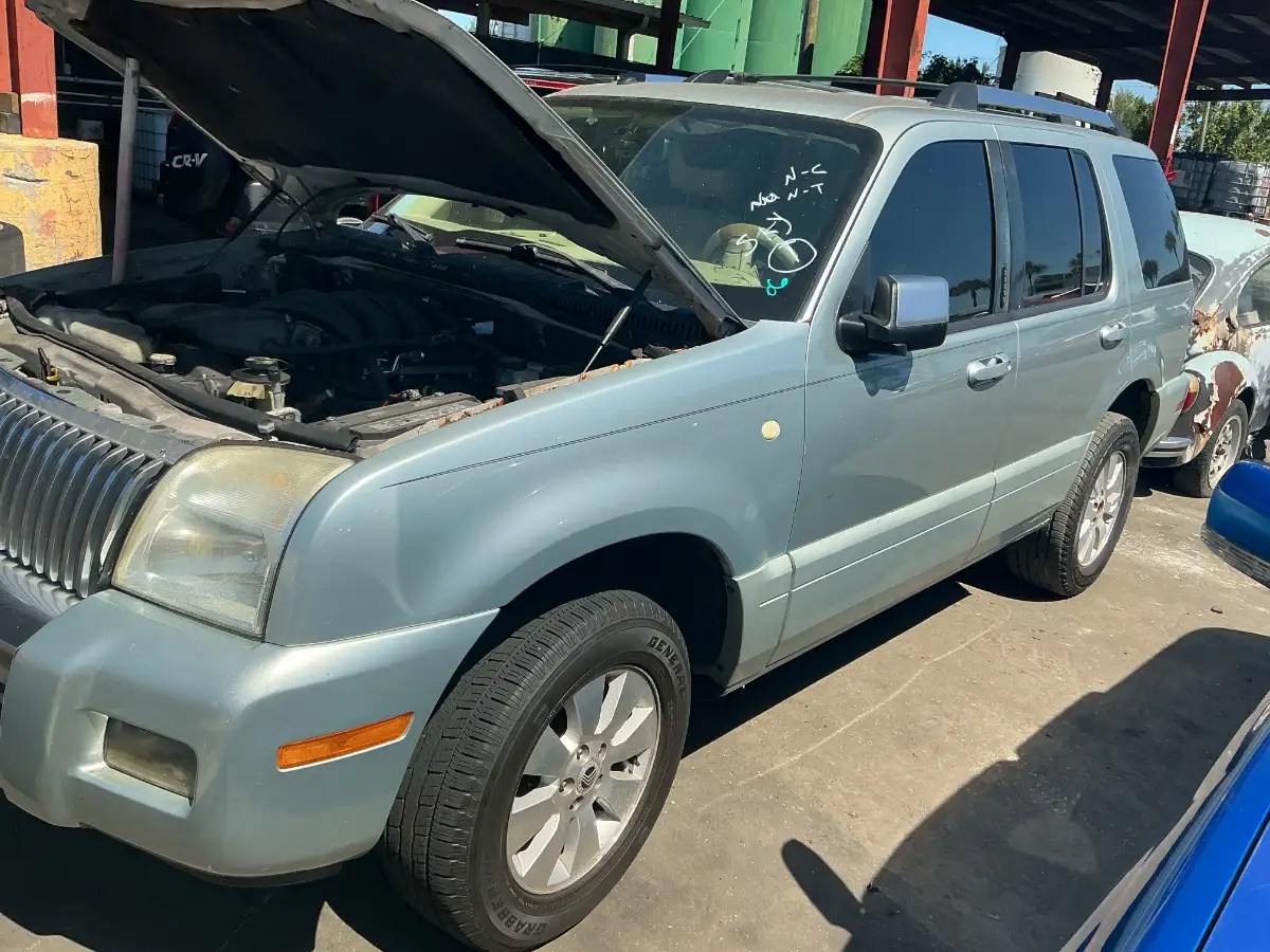 Photo of 2006 Mercury Mountaineer