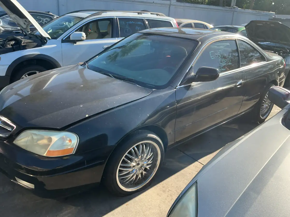 Photo of 2001 Acura Cl