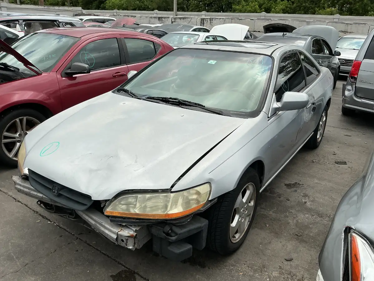 Photo of 2000 Honda Accord