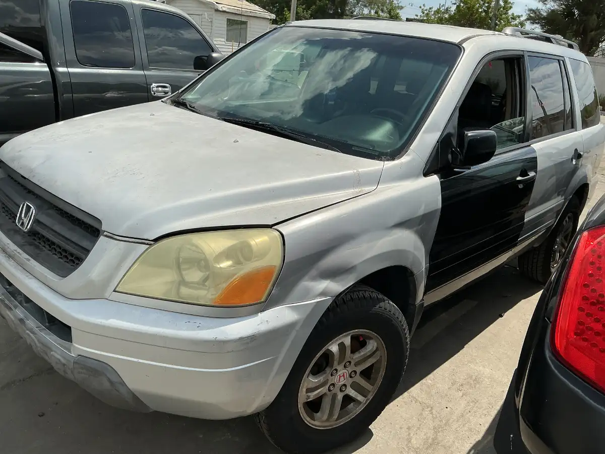 Photo of 2003 Honda Pilot