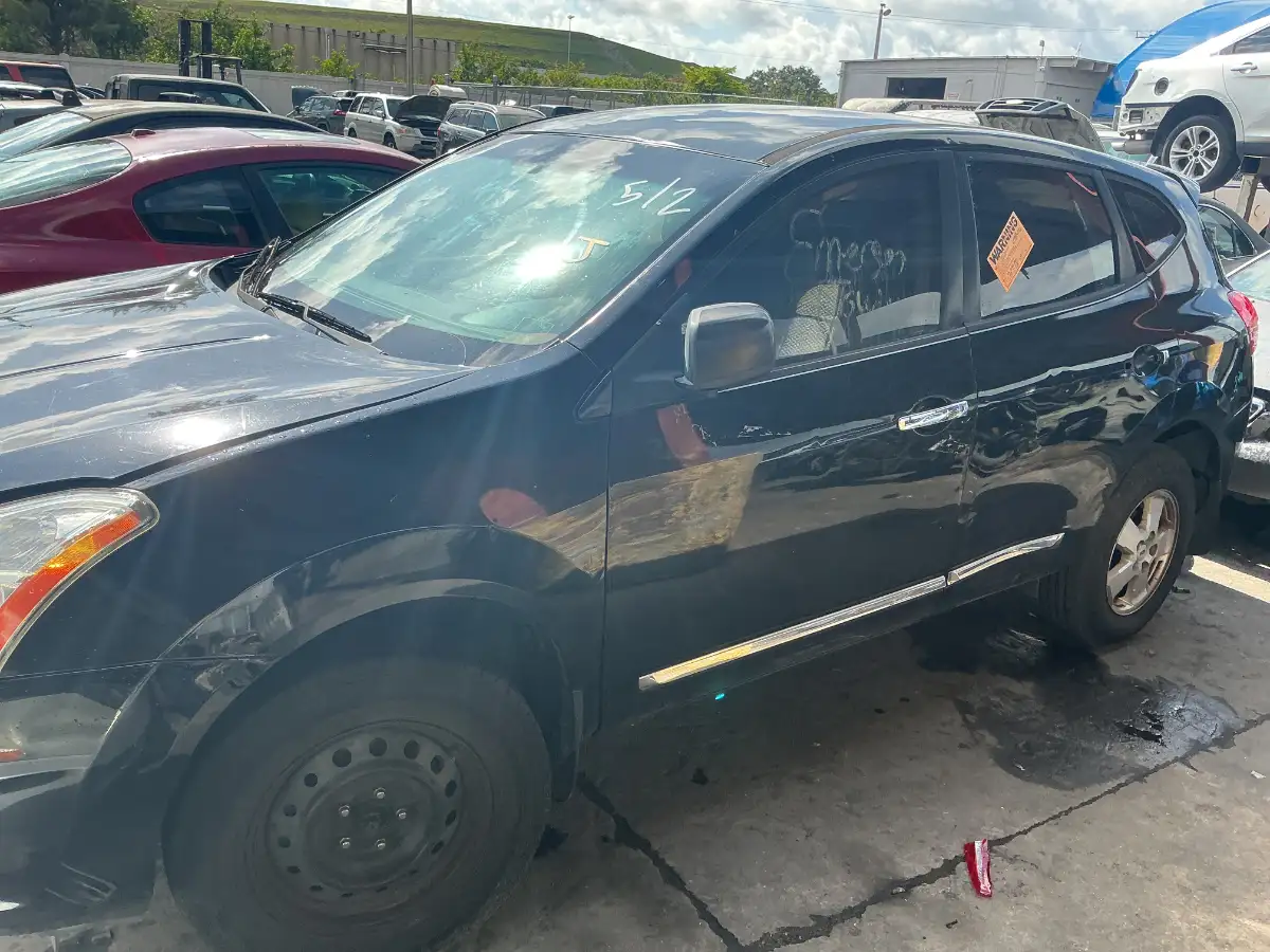 Photo of 2012 Nissan Rogue