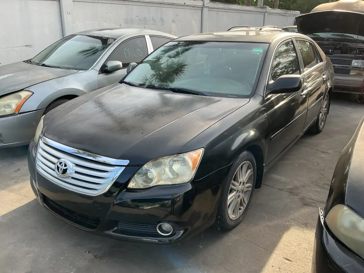 Photo of 2009 Toyota Avalon