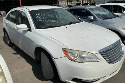 Photo of 2012 Chrysler 200