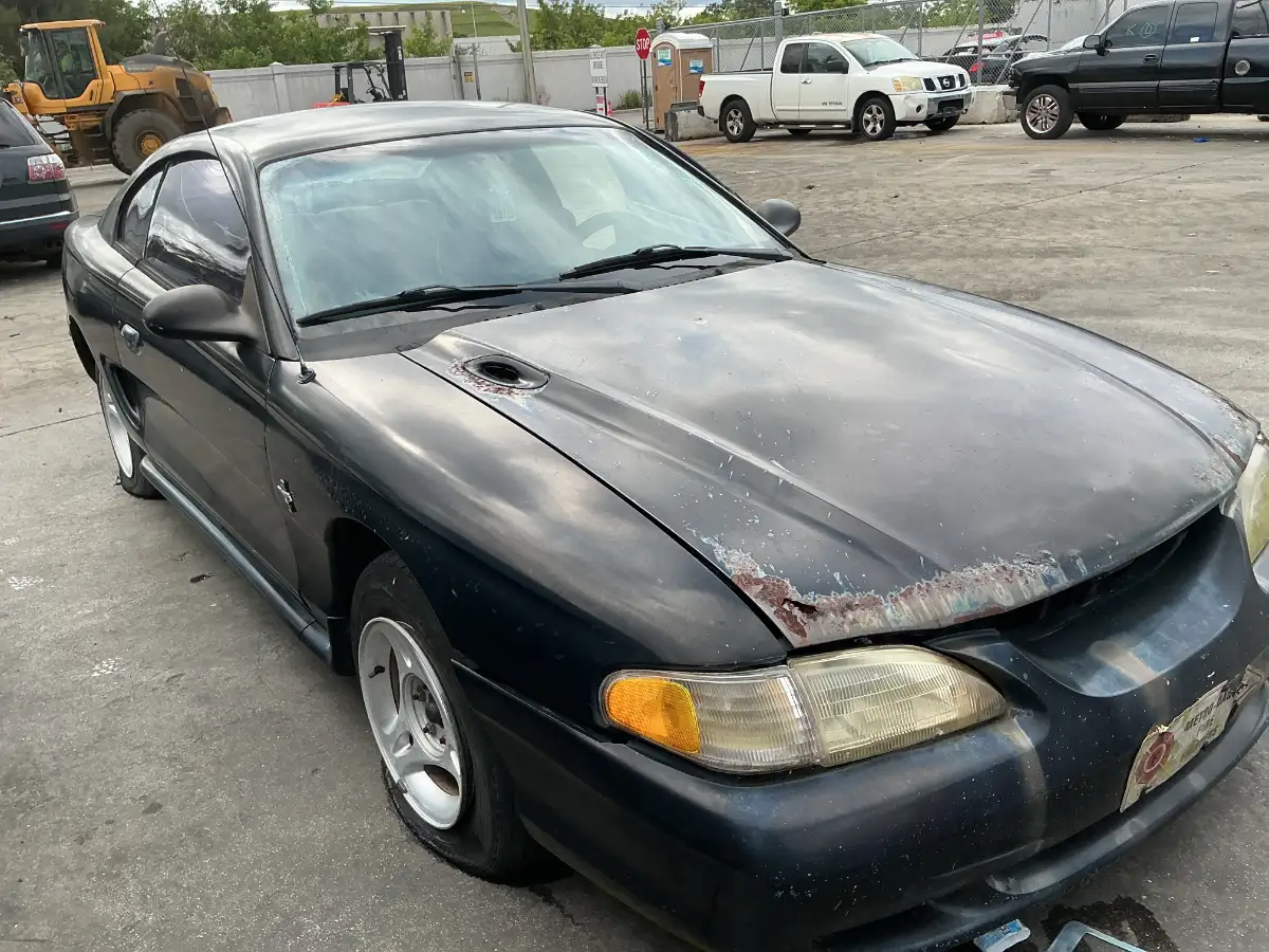 Photo of 1996 Ford Mustang