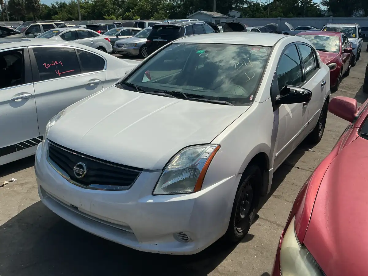 Photo of 2010 Nissan Sentra