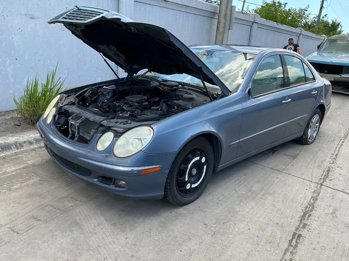 Photo of 2006 Mercedes-Benz E-Class