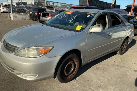 Photo of 2004 Toyota Camry