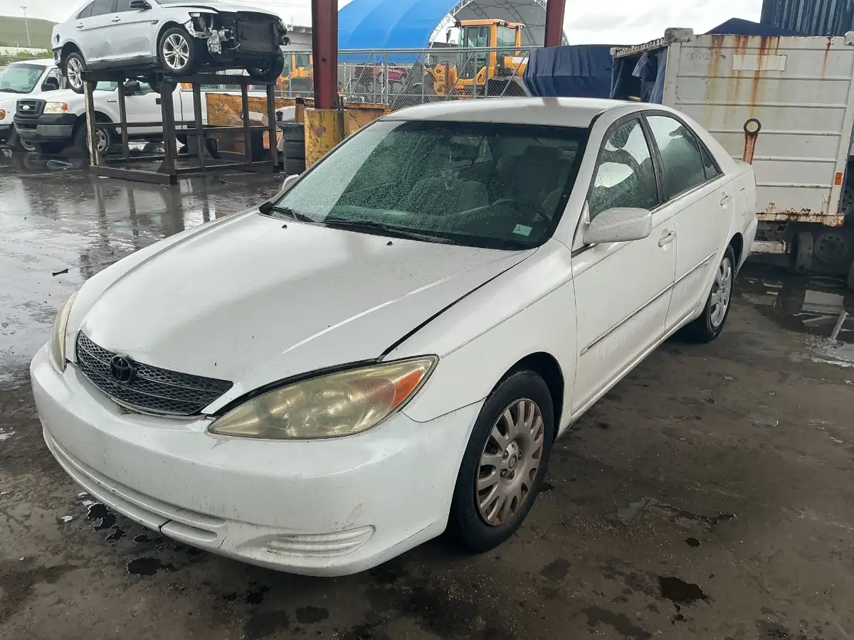 Photo of 2002 Toyota Camry