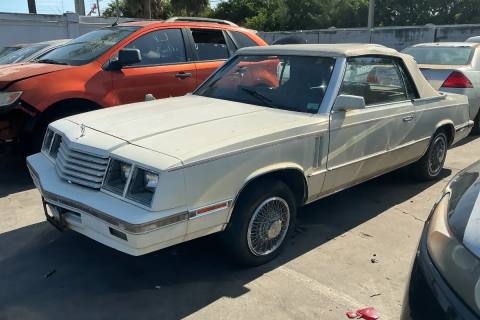Photo of 1984 Dodge 600