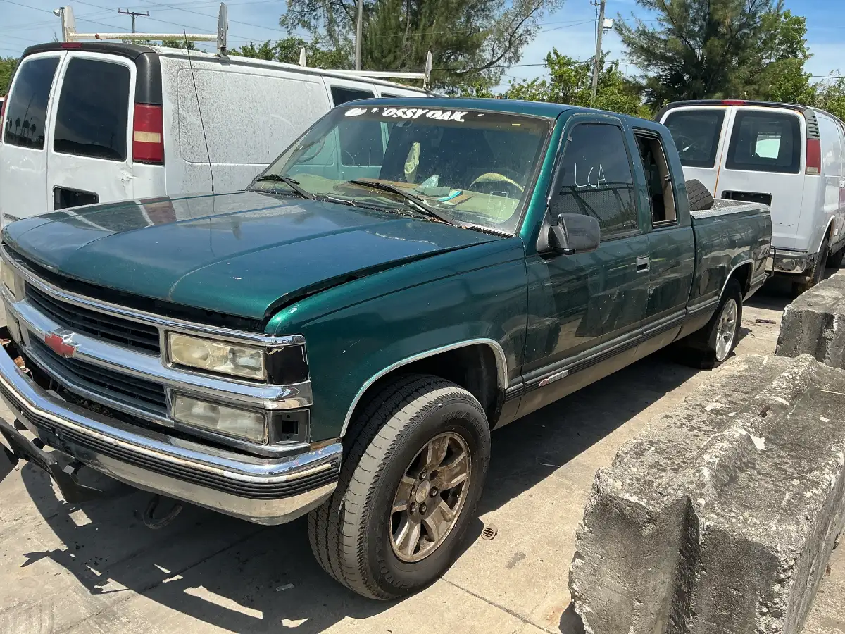 Photo of 1998 Chevrolet K1500