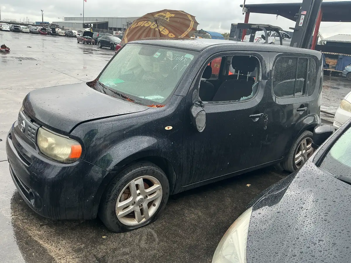 Photo of 2010 Nissan Cube