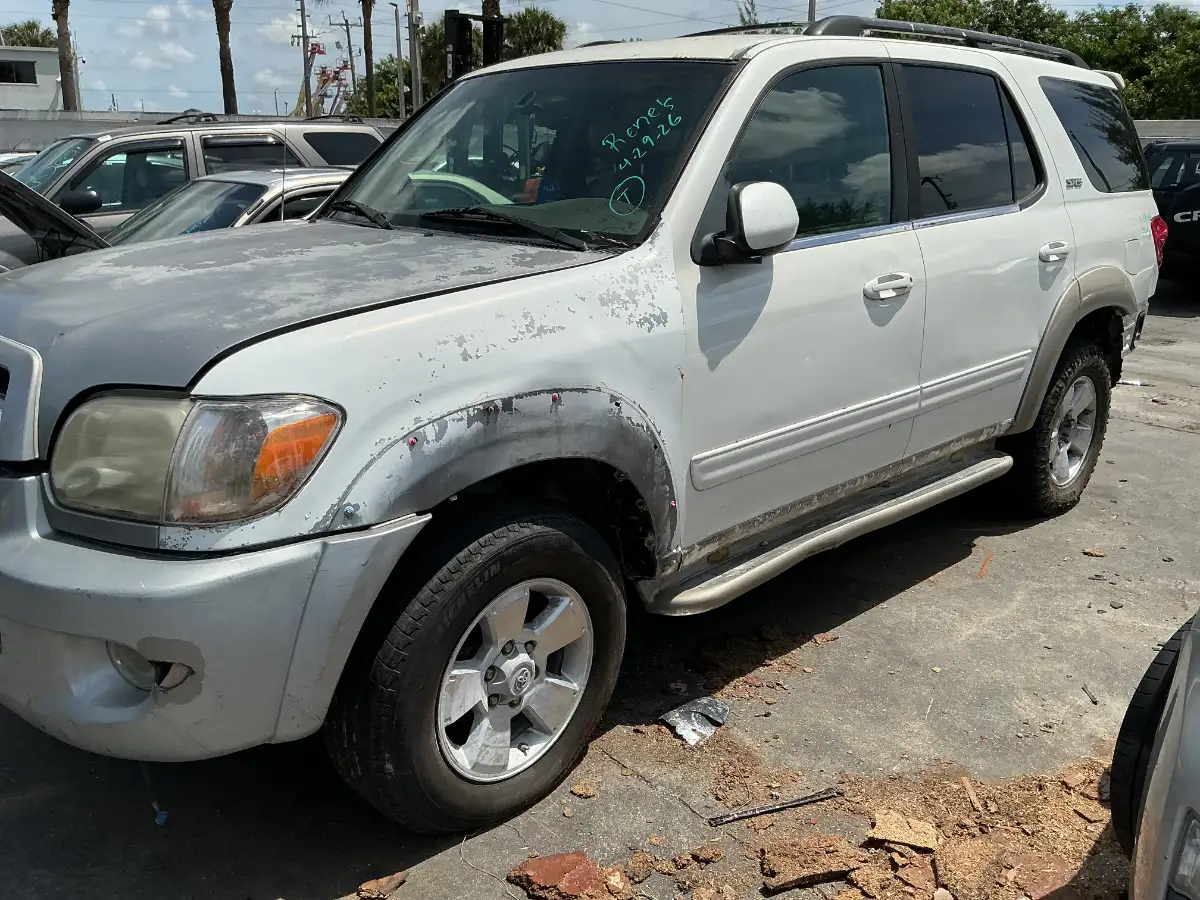 Photo of 2001 Toyota Sequoia