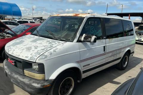 Photo of 1995 Gmc Safari