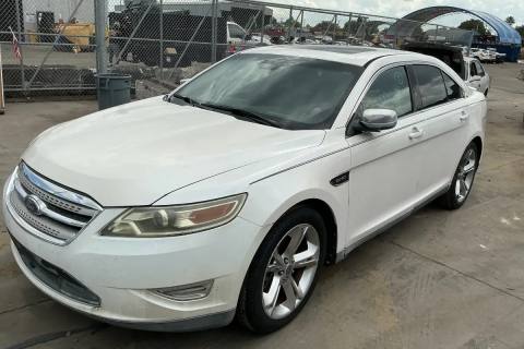 Photo of 2010 Ford Taurus