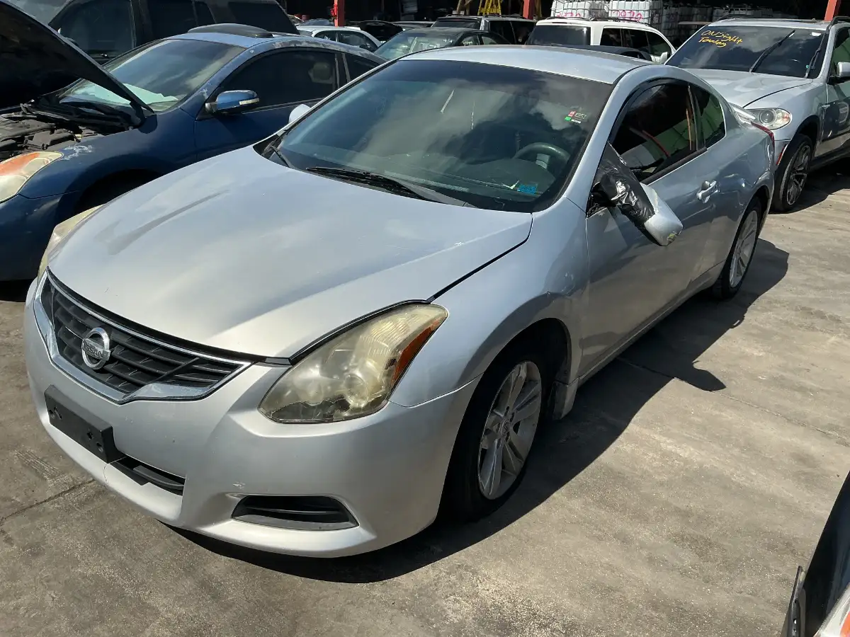 Photo of 2012 Nissan Altima