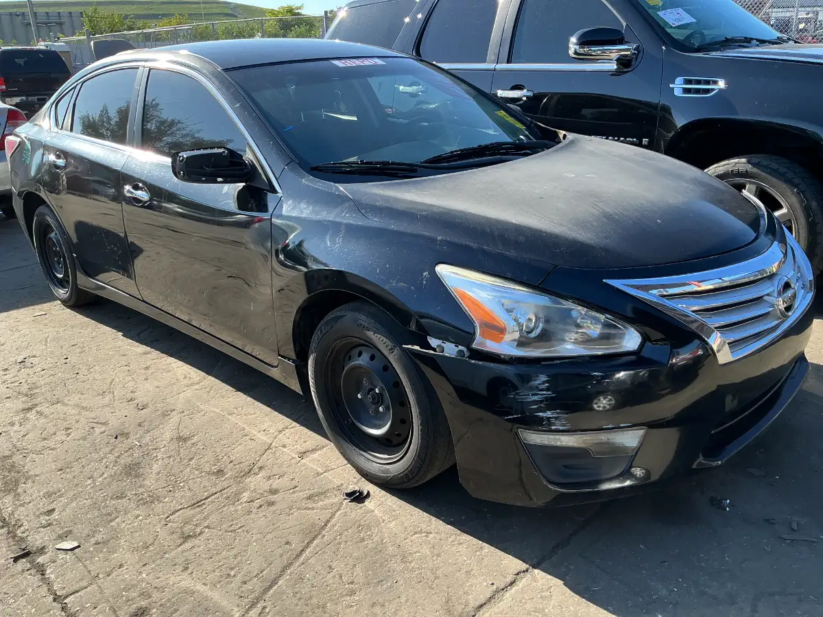 Photo of 2015 Nissan Altima