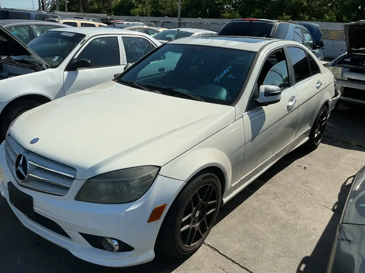 Photo of 2008 Mercedes-Benz C-Class