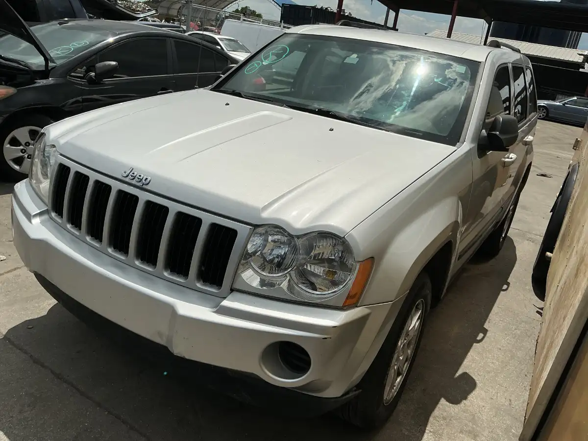 Photo of 2007 Jeep Grand Cherokee