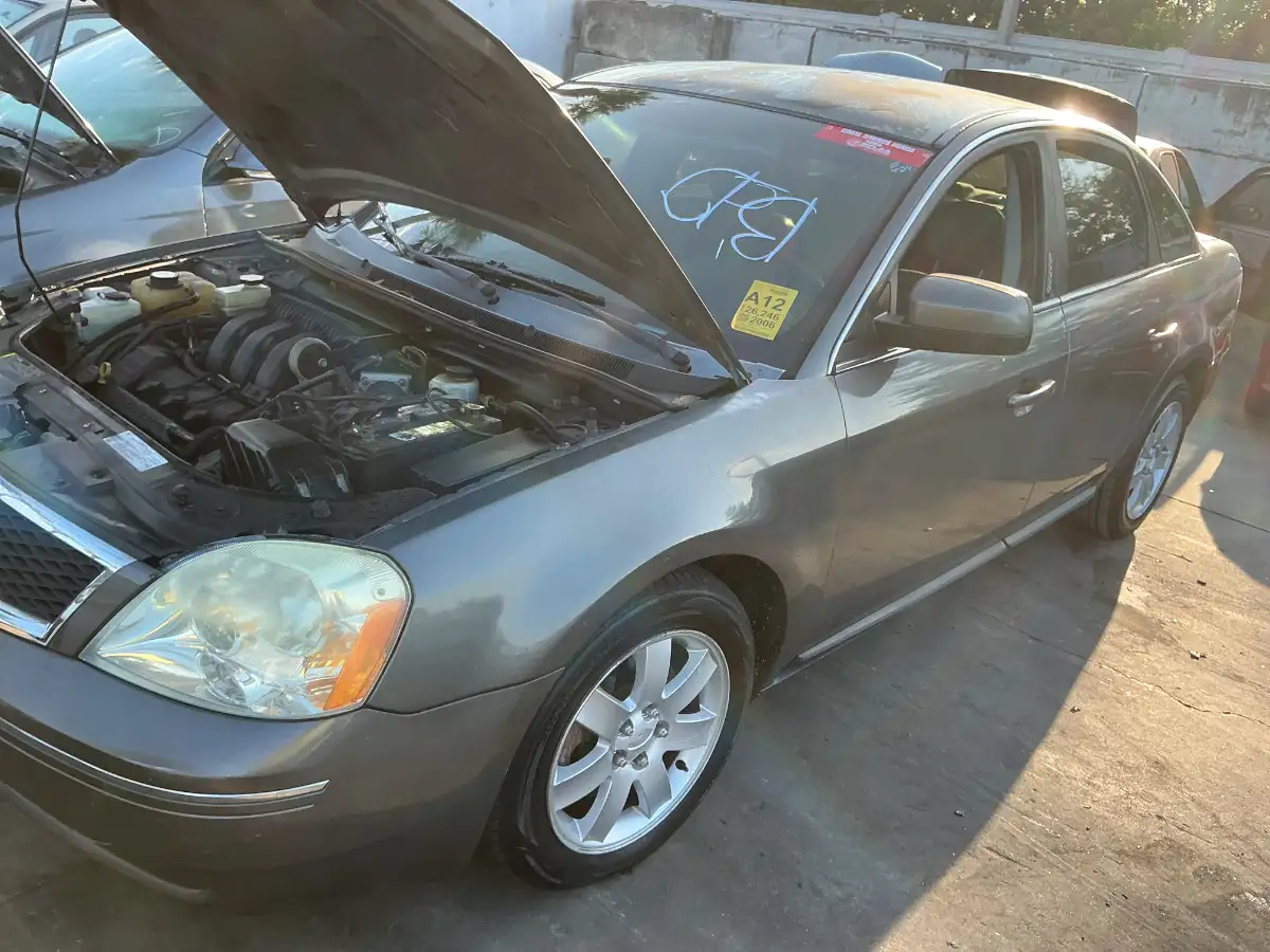 Photo of 2006 Ford Five Hundred
