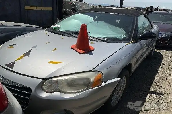 Photo of 2004 Chrysler Sebring