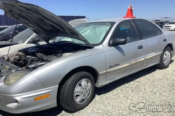 Photo of 2000 Pontiac Sunfire