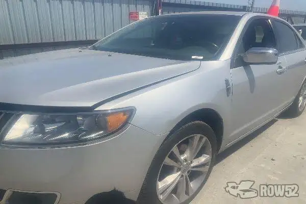 Photo of 2010 Lincoln MKZ