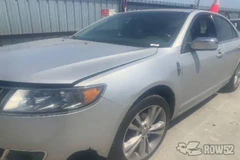 Photo of 2010 Lincoln MKZ