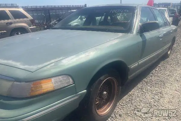 Photo of 1997 Ford Crown Victoria