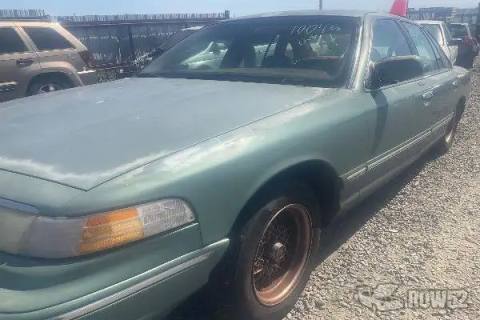 Photo of 1997 Ford Crown Victoria