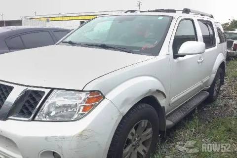 Photo of 2010 Nissan Pathfinder
