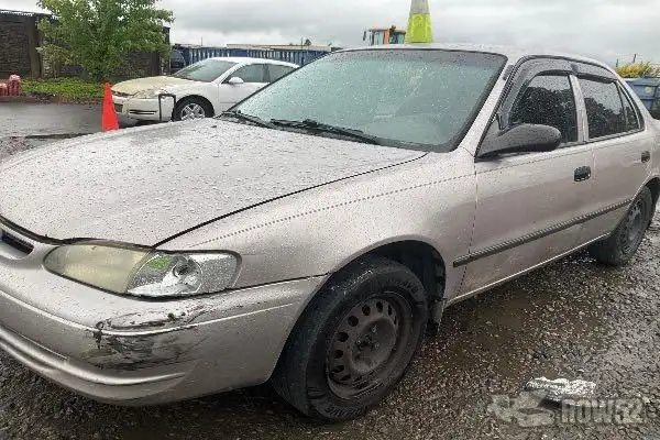 Photo of 1999 Toyota Corolla