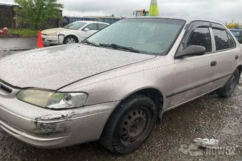 Photo of 1999 Toyota Corolla