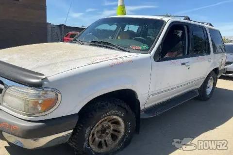 Photo of 2000 Ford Explorer