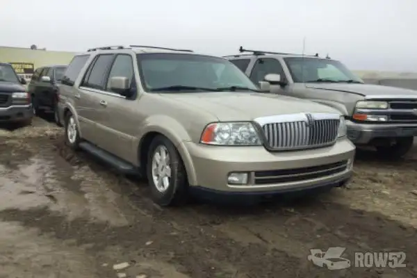 Photo of 2005 Lincoln Navigator
