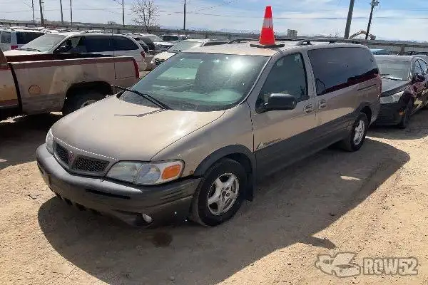 Photo of 2003 Pontiac Montana