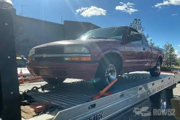 Photo of 2001 Chevrolet S10 Pickup